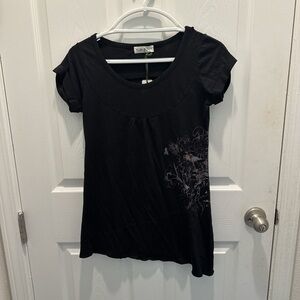 Hang Ten & Trendy Black Graphic Women's Top